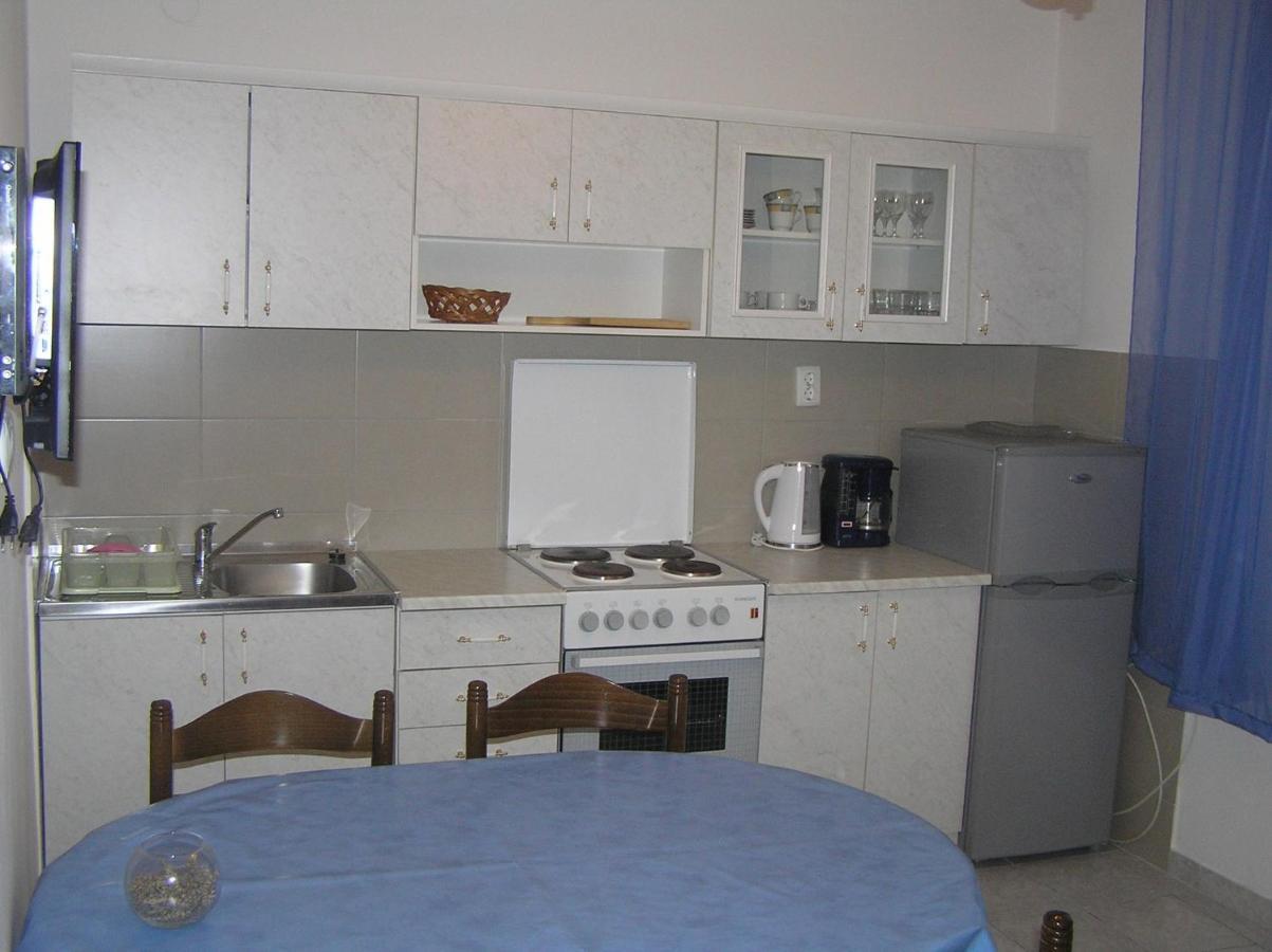 Apartments With A Parking Space Supetarska Draga - Donja, Rab - 15999 エクステリア 写真