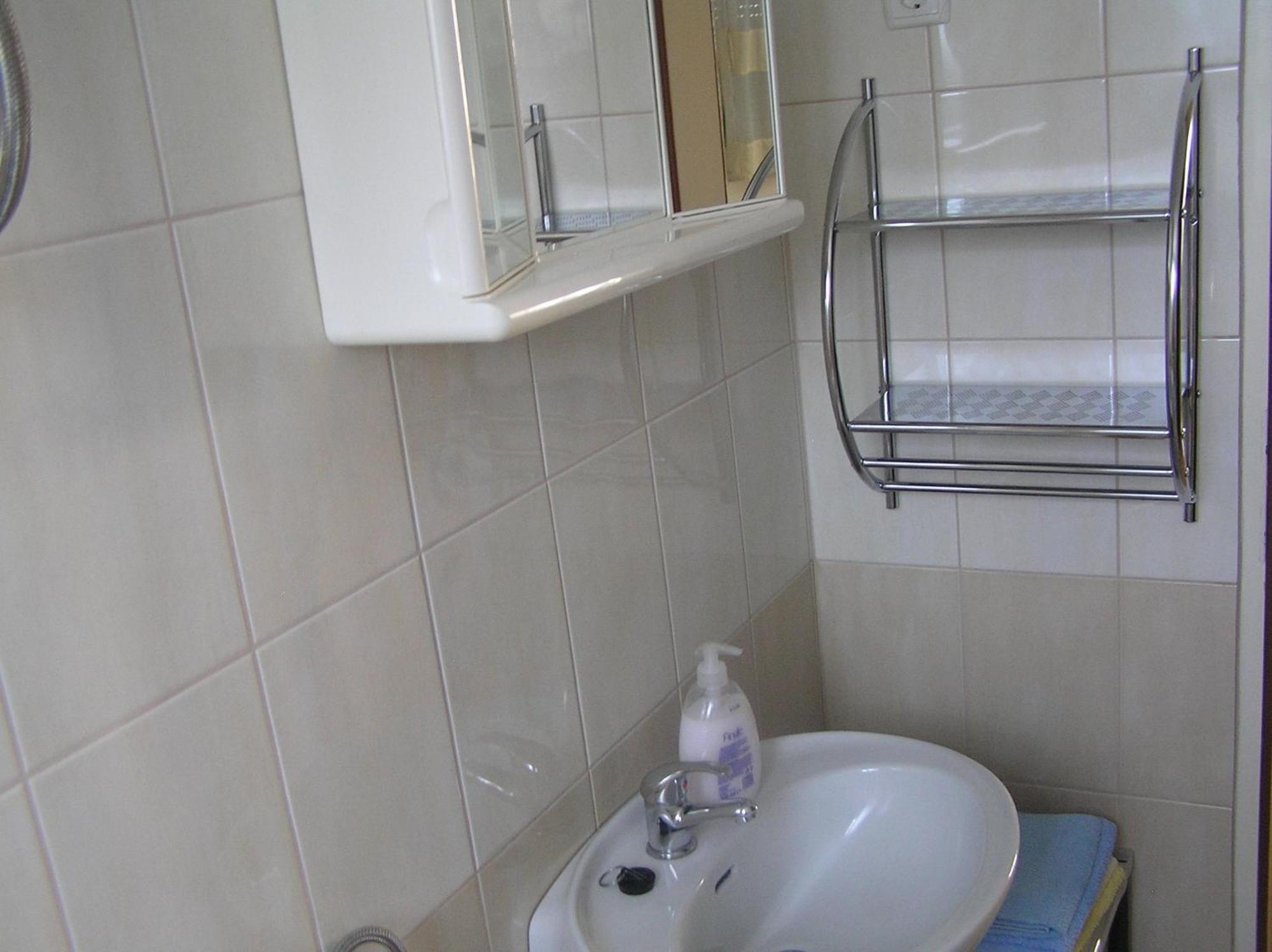Apartments With A Parking Space Supetarska Draga - Donja, Rab - 15999 部屋 写真